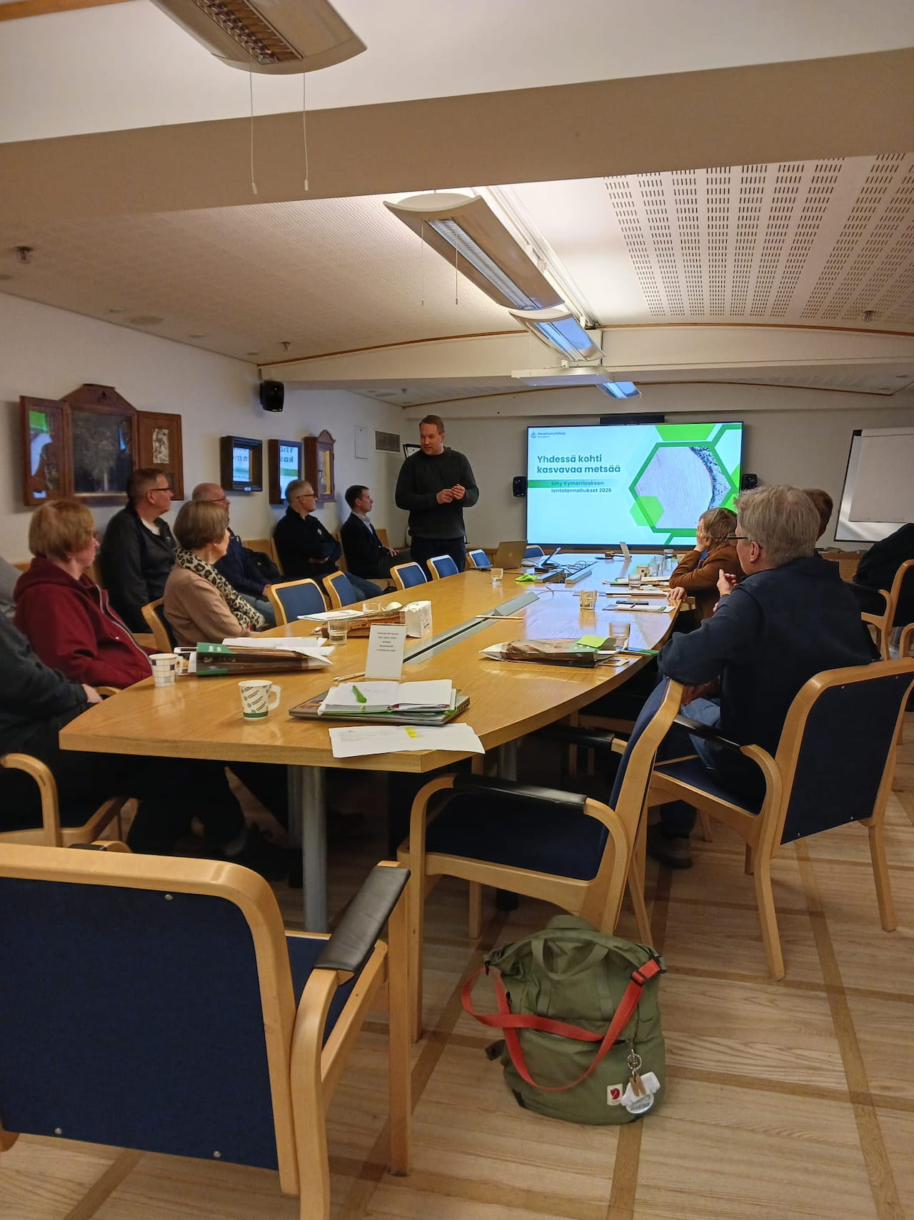 Pääkaupunkiseudun metsänomistajailta kokosi väkeä Maalaistentaloon