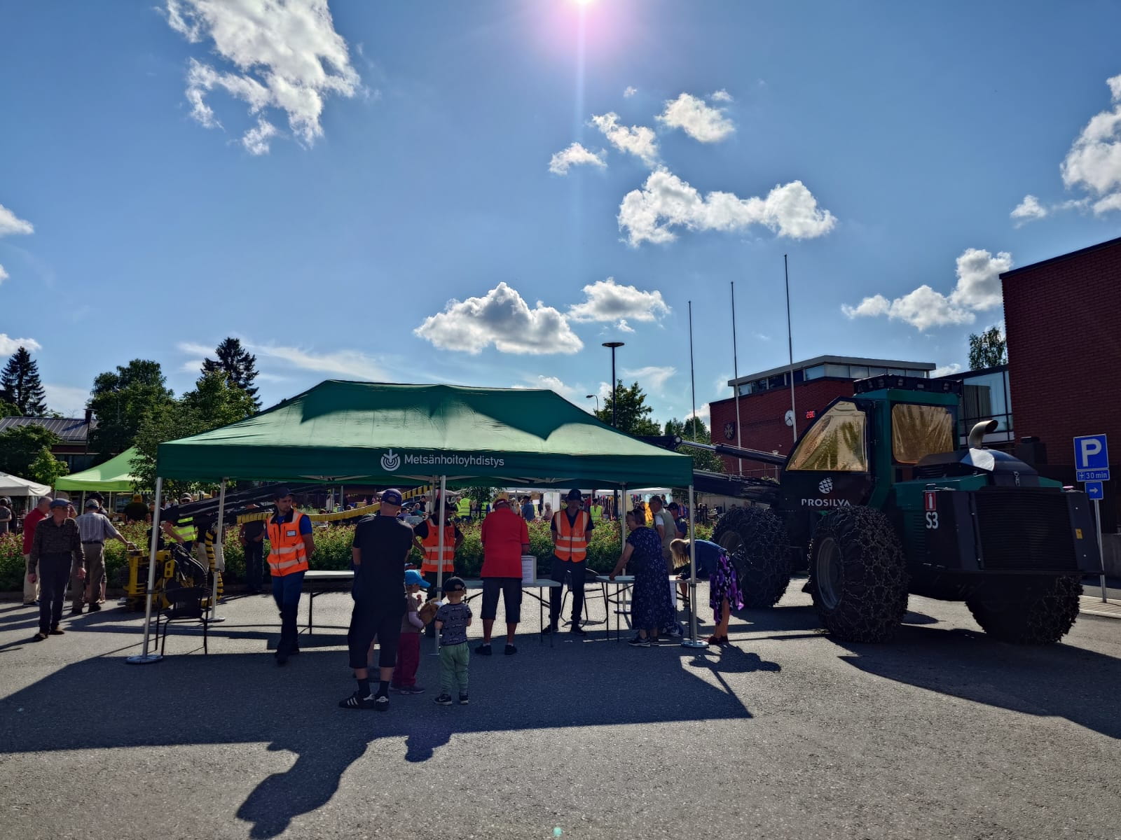 Nilsiän Maa- ja metsätaloustuottajien iltatori