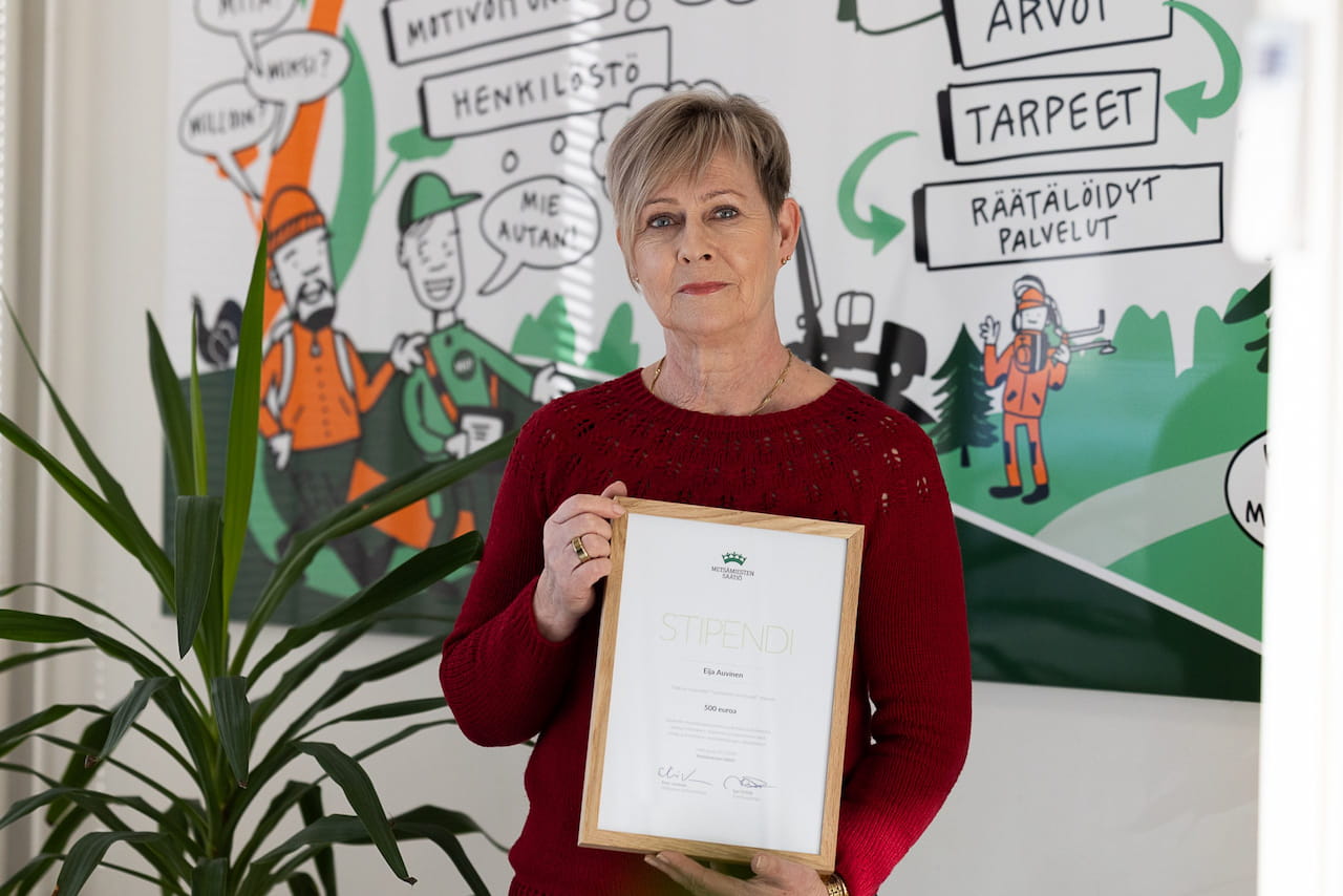 Mhy Kymenlaakson toimistopäällikkö Eija Auvinen palkittiin stipendillä