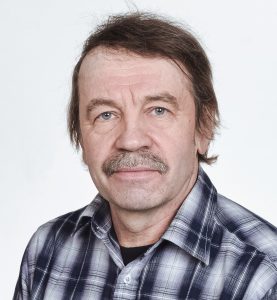 Esko  Vahvaselkä